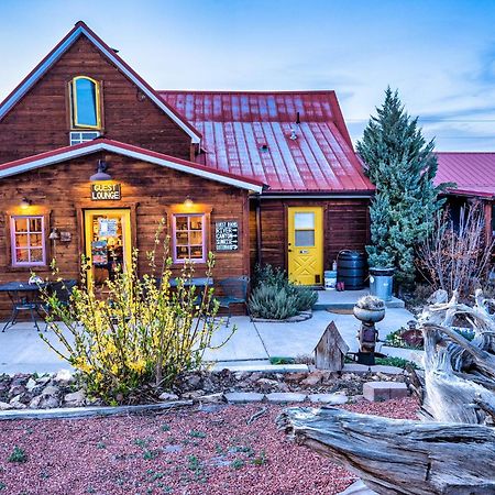 The Loubird Inn Escalante Exterior photo